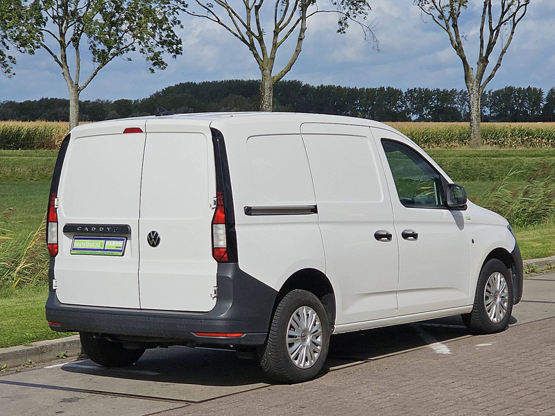 Volkswagen Caddy 2.0 L1 102PK Euro6 AC! - Фургон с закрытым кузовом: фото 3 Volkswagen Caddy 2.0 L1 102PK Euro6 AC! - Фургон с закрытым кузовом: фото 3