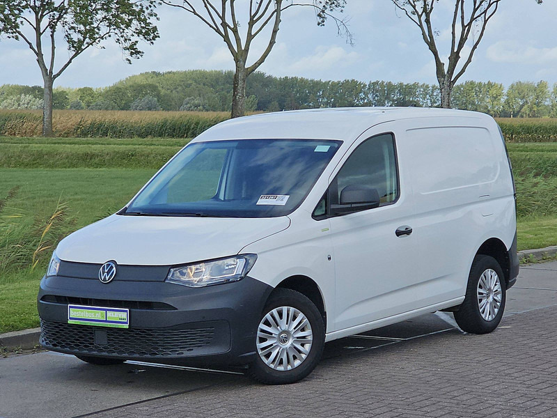 Volkswagen Caddy 2.0 L1 102PK Euro6 AC! - Фургон с закрытым кузовом: фото 2 Volkswagen Caddy 2.0 L1 102PK Euro6 AC! - Фургон с закрытым кузовом: фото 2