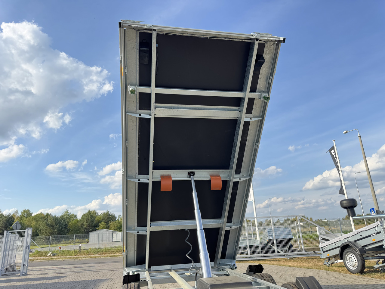 Новый Самосвальный прицеп DEBON PW 3.6 Electric  360x180 cm 3.5T: фото 9