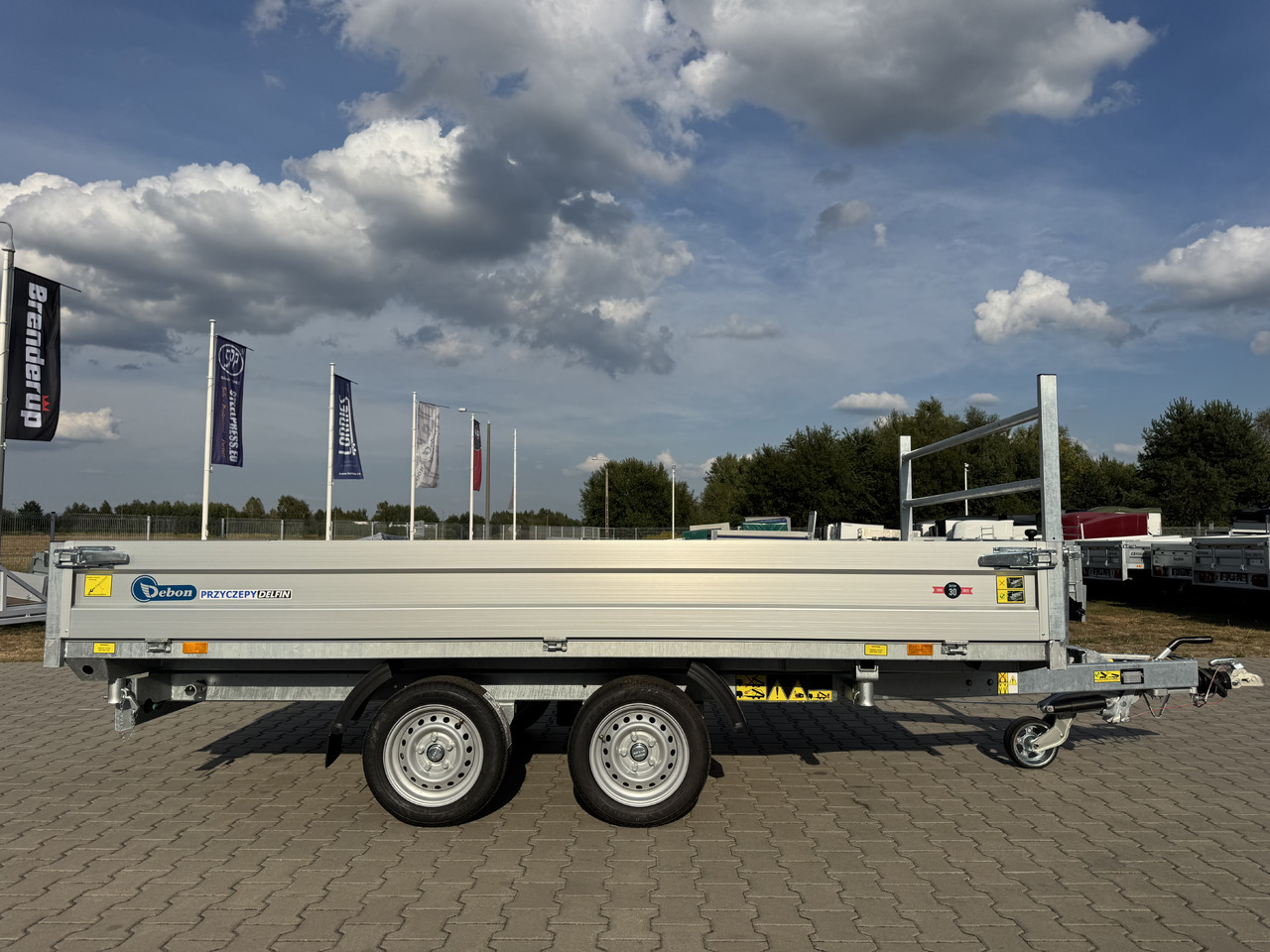 DEBON PW 3.6 Electric 360x180 cm 3.5T - Самосвальный прицеп: фото 3 DEBON PW 3.6 Electric 360x180 cm 3.5T - Самосвальный прицеп: фото 3