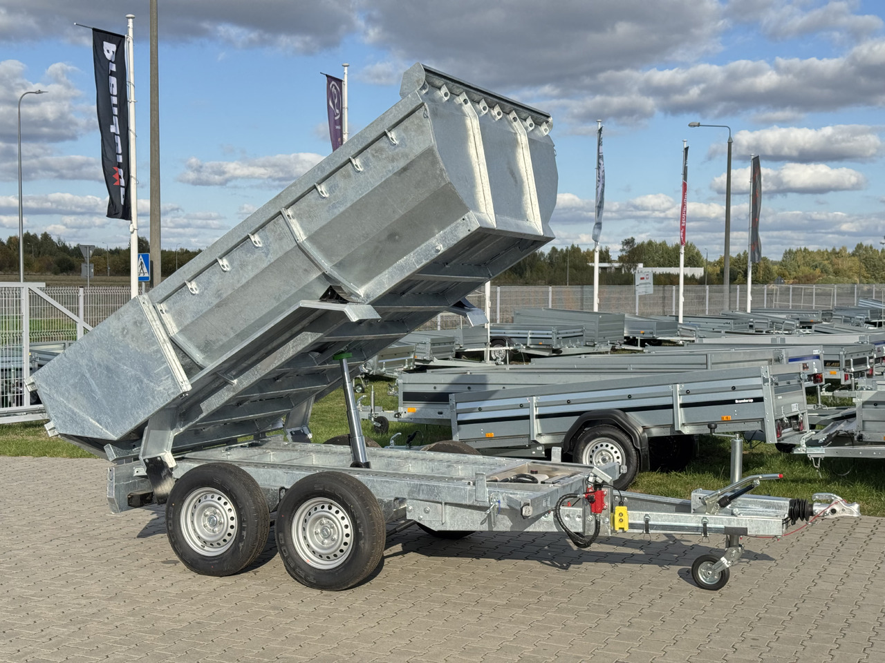 NIEWIADÓW KPW3530.18HT EPP | 300×180cm / 3500kg / kiper wywrotka tipper, muldenkipper - Самосвальный прицеп: фото 1 NIEWIADÓW KPW3530.18HT EPP | 300×180cm / 3500kg / kiper wywrotka tipper, muldenkipper - Самосвальный прицеп: фото 1