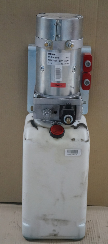 Jungheinrich 51003726 | Pumpmotor with tank 24V 3KW Mahle 11216804 for EKS110 ye Pumpmotor with tank 24V 3KW Mahle 11216804 for EKS110 year 2016 - Гидравлический насос для Погрузочно-разгрузочной техники: фото 1 Jungheinrich 51003726 | Pumpmotor with tank 24V 3KW Mahle 11216804 for EKS110 ye Pumpmotor with tank 24V 3KW Mahle 11216804 for EKS110 year 2016 - Гидравлический насос для Погрузочно-разгрузочной техники: фото 1