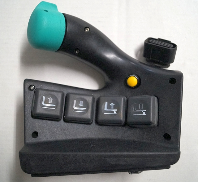 Jungheinrich 51605465 | Rijschakelaar control handle from ESD120 year 2019 sn. 2 - Электрическая система для Погрузочно-разгрузочной техники: фото 1 Jungheinrich 51605465 | Rijschakelaar control handle from ESD120 year 2019 sn. 2 - Электрическая система для Погрузочно-разгрузочной техники: фото 1