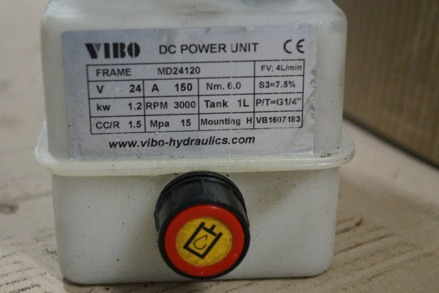 Jungheinrich 51773808 | Pump unit VIBO MD24120 24V 1,2Kw for EJE M13 Pump unit VIBO MD24120 24V 1,2Kw for EJE M13 - Гидравлический насос для Погрузочно-разгрузочной техники: фото 3 Jungheinrich 51773808 | Pump unit VIBO MD24120 24V 1,2Kw for EJE M13 Pump unit VIBO MD24120 24V 1,2Kw for EJE M13 - Гидравлический насос для Погрузочно-разгрузочной техники: фото 3