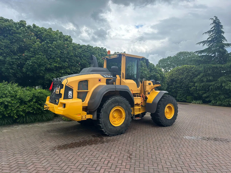 Volvo L120 H - Колёсный погрузчик: фото 4 Volvo L120 H - Колёсный погрузчик: фото 4