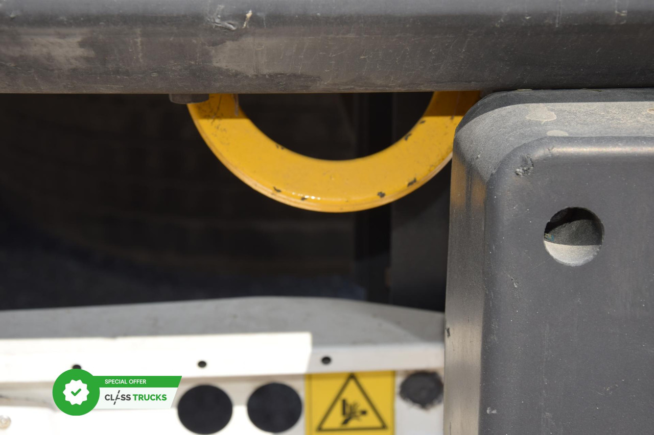 Полуприцеп-рефрижератор Krone SDR Cool Liner FP 60 ThermoKing SLXi 300: фото 9 Полуприцеп-рефрижератор Krone SDR Cool Liner FP 60 ThermoKing SLXi 300: фото 9