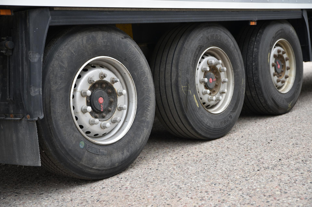 Полуприцеп-рефрижератор Krone SDR Double Deck Cool Liner FP60 ThermoKing SLXi 300 Lifting Axle: фото 12