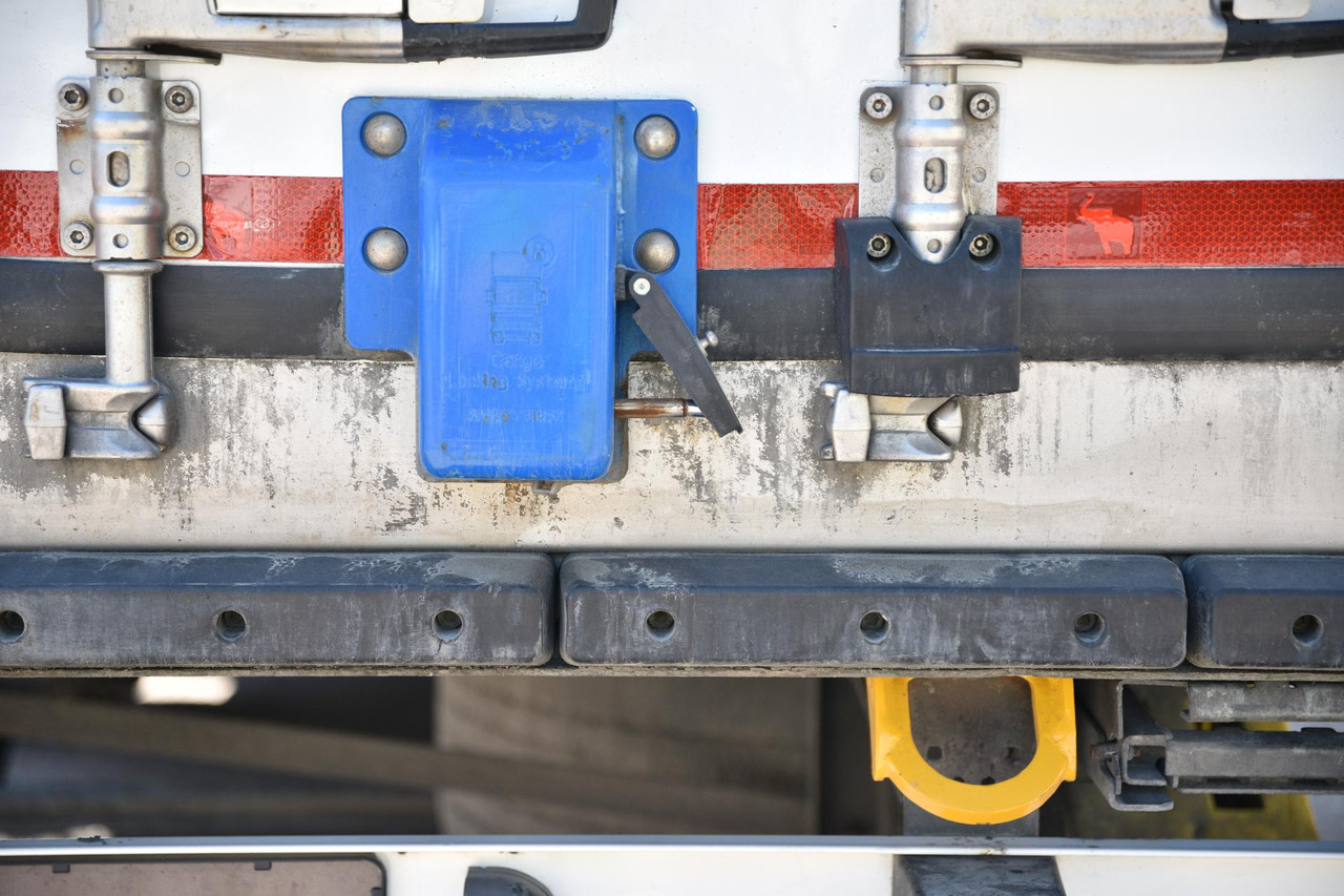 Полуприцеп-рефрижератор Schmitz Cargobull SKO Double Deck FP 60 ThermoKing SLXi 300 Lifting Axle: фото 10
