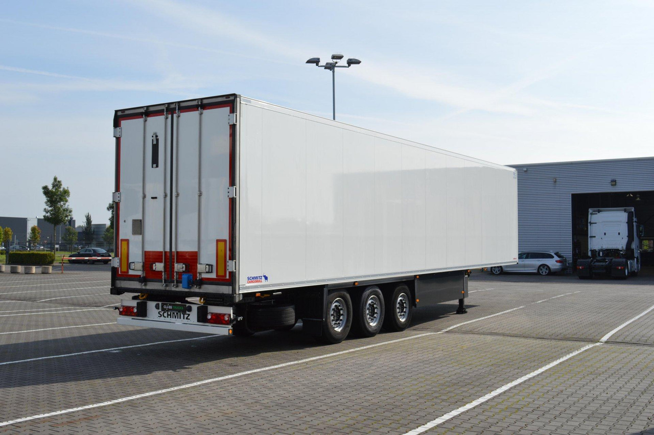 Schmitz Cargobull SKO FP 45 ThermoKing SLXi 300 - Полуприцеп-рефрижератор: фото 4 Schmitz Cargobull SKO FP 45 ThermoKing SLXi 300 - Полуприцеп-рефрижератор: фото 4