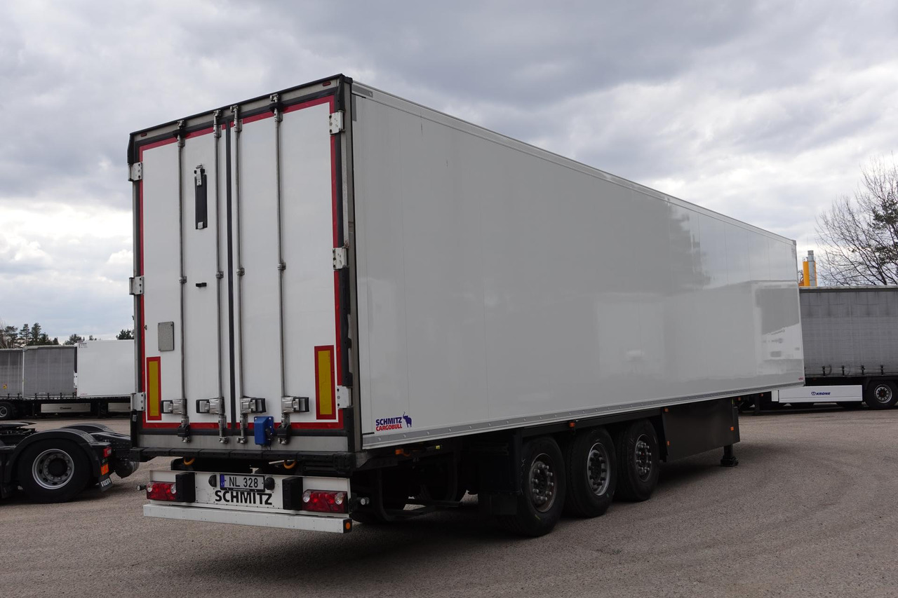 Schmitz Cargobull SKO FP 60 ThermoKing SLXi 300 - Полуприцеп-рефрижератор: фото 4 Schmitz Cargobull SKO FP 60 ThermoKing SLXi 300 - Полуприцеп-рефрижератор: фото 4