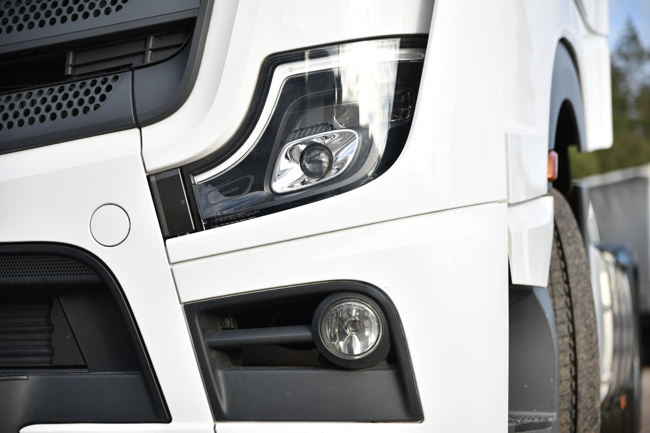 Тягач Mercedes-Benz Actros 5 1845 BigSpace: фото 7
