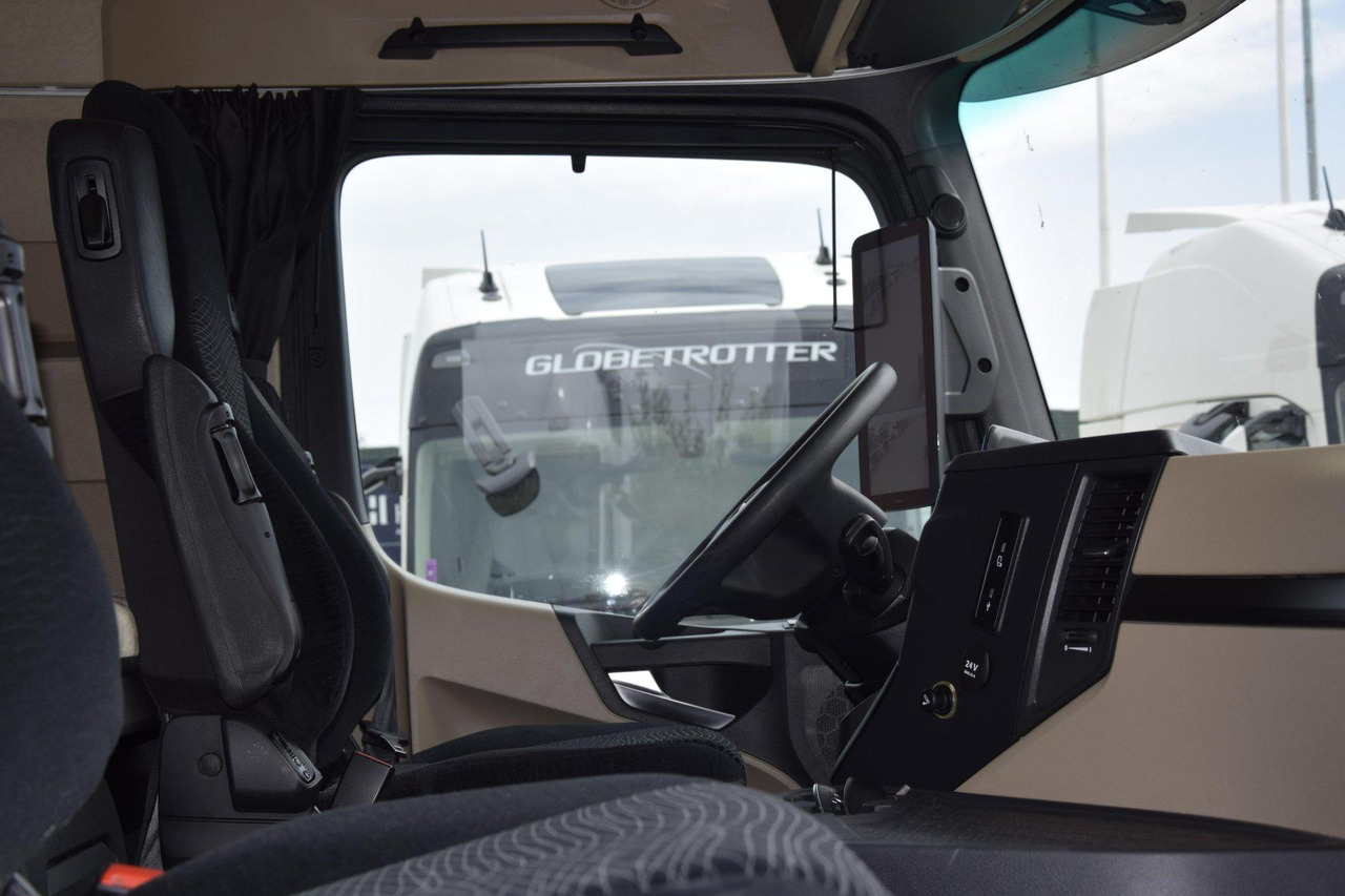 Тягач Mercedes-Benz Actros 5 1845 BigSpace: фото 15