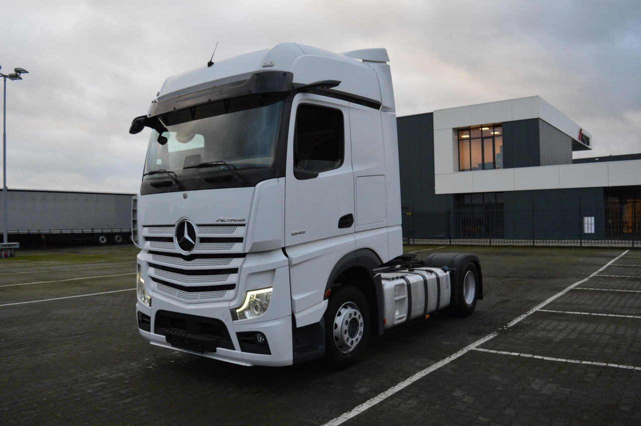 Mercedes-Benz Actros 5 1845 BigSpace - Тягач: фото 1 Mercedes-Benz Actros 5 1845 BigSpace - Тягач: фото 1
