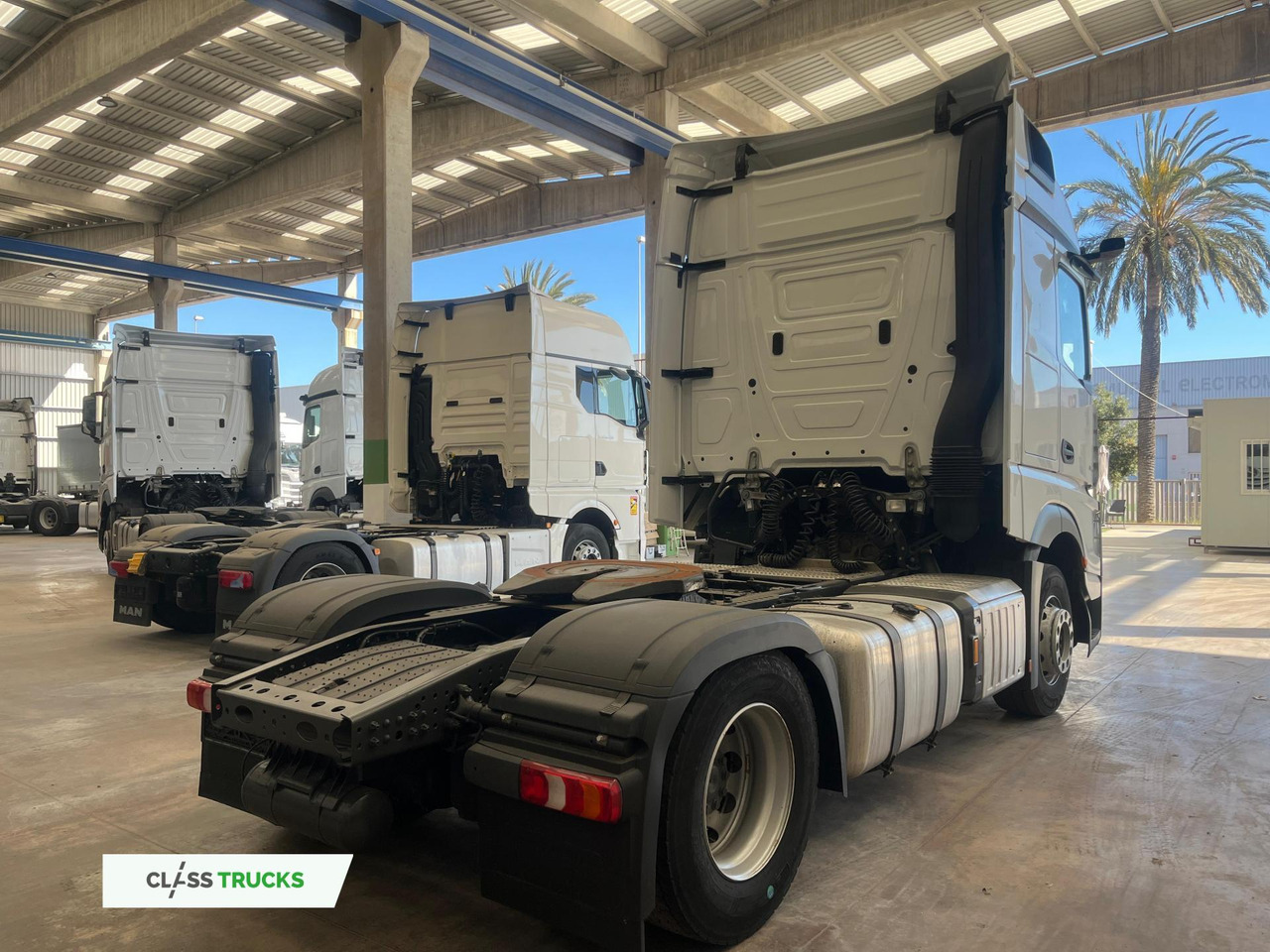 Mercedes-Benz Actros 5 1845 BigSpace - Тягач: фото 3 Mercedes-Benz Actros 5 1845 BigSpace - Тягач: фото 3