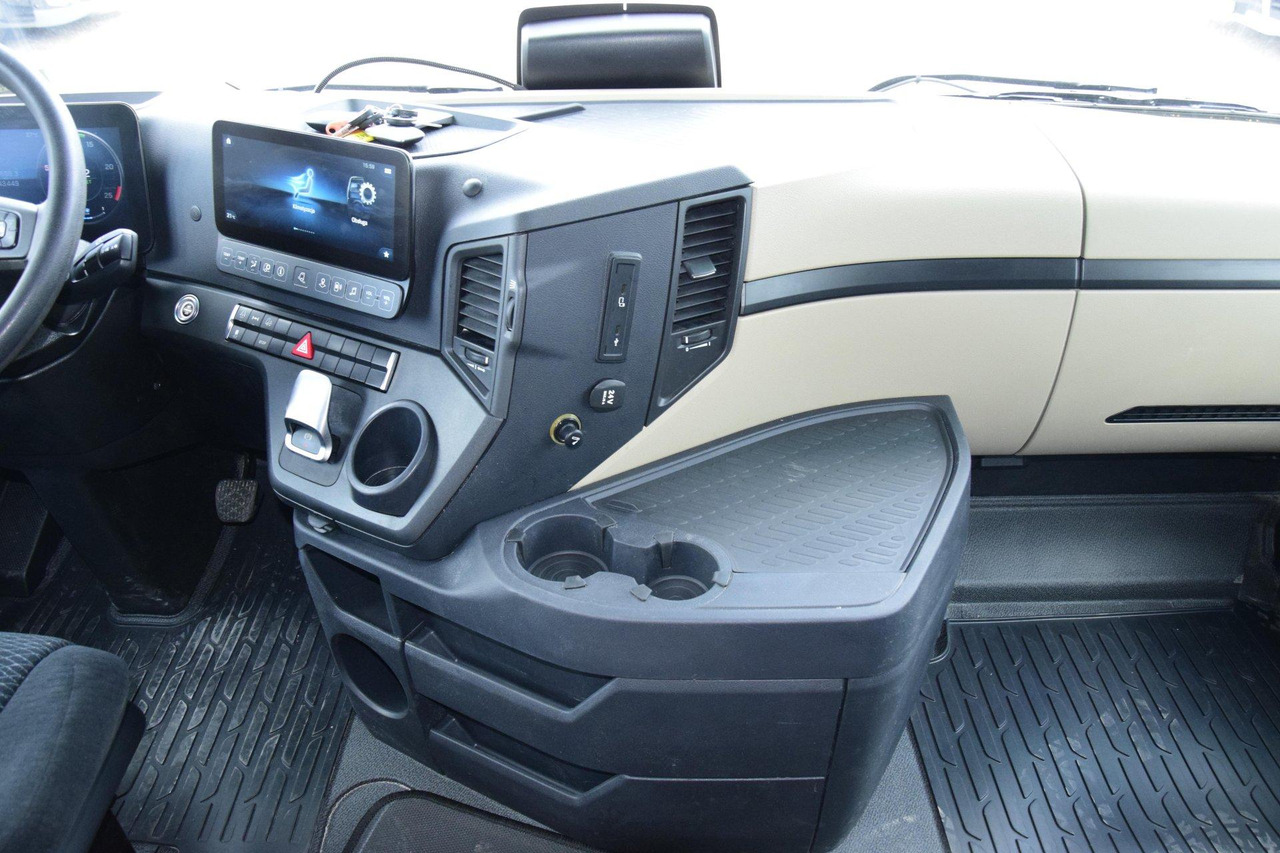 Тягач Mercedes-Benz Actros 5 1845 BigSpace Mirror Cam: фото 11