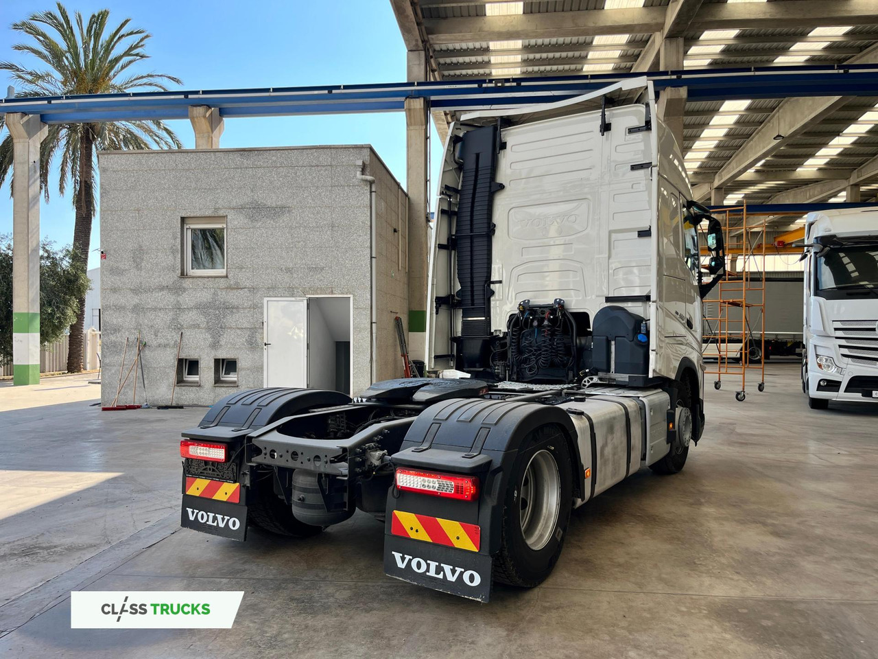 Volvo FH 460 Globetrotter XL Retarder i-Save - Тягач: фото 3 Volvo FH 460 Globetrotter XL Retarder i-Save - Тягач: фото 3