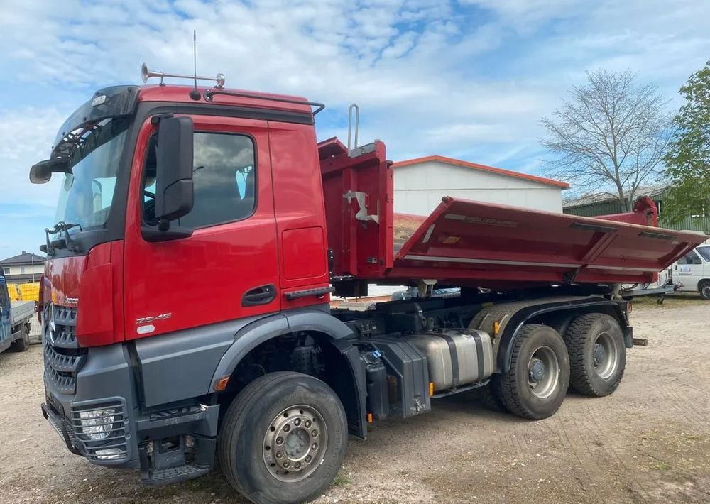 Mercedes-Benz Arocs 2645 K 6x4 | Meiller Bordmatik | Wywrotka trójstronna|449 KM | Euro 6 | - Самосвал: фото 5 Mercedes-Benz Arocs 2645 K 6x4 | Meiller Bordmatik | Wywrotka trójstronna|449 KM | Euro 6 | - Самосвал: фото 5