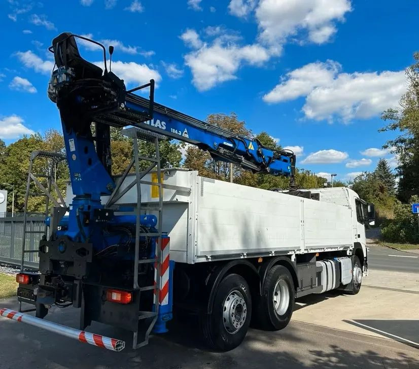 Volvo FM420 6x2 z zabudową budowlaną  / oś podnoszona i skrętna / HDS Atlas / Euro 6 / 238 000 km - Грузовик бортовой/ Платформа, Автоманипулятор: фото 4 Volvo FM420 6x2 z zabudową budowlaną  / oś podnoszona i skrętna / HDS Atlas / Euro 6 / 238 000 km - Грузовик бортовой/ Платформа, Автоманипулятор: фото 4