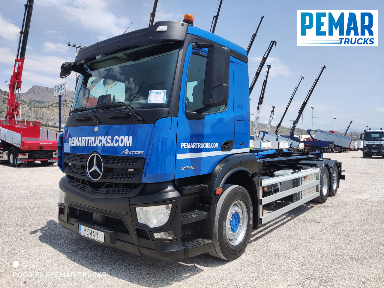 MERCEDES-BENZ ANTOS 2546 6X2 MULTILIFT - Грузовик-контейнеровоз/ Сменный кузов: фото 2 MERCEDES-BENZ ANTOS 2546 6X2 MULTILIFT - Грузовик-контейнеровоз/ Сменный кузов: фото 2