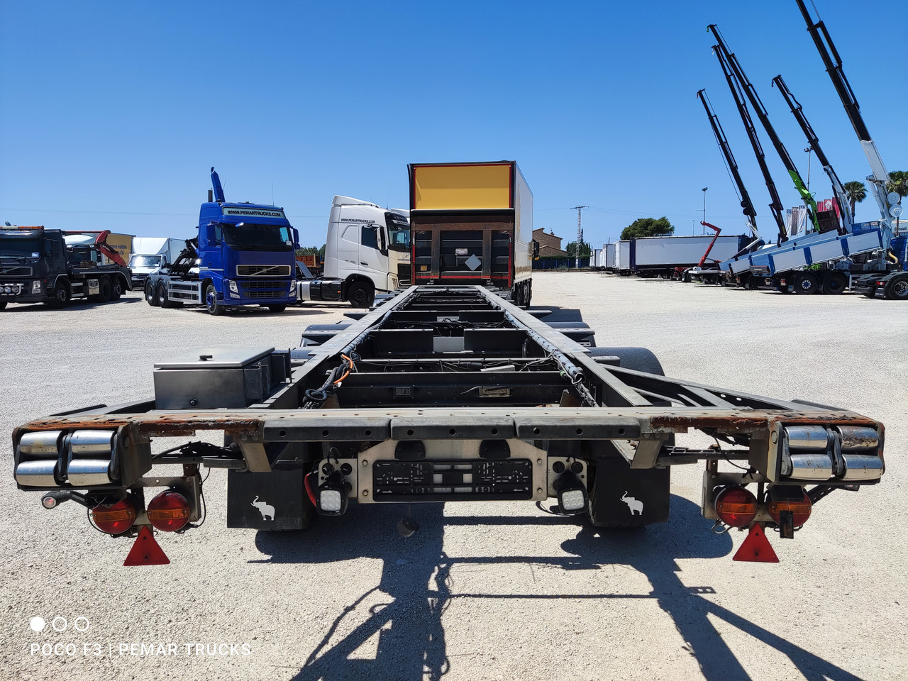 SCHMITZ CARGOBULL KO36 CHASIS MEGATRAILER 4 ejes - Шасси прицеп: фото 5 SCHMITZ CARGOBULL KO36 CHASIS MEGATRAILER 4 ejes - Шасси прицеп: фото 5