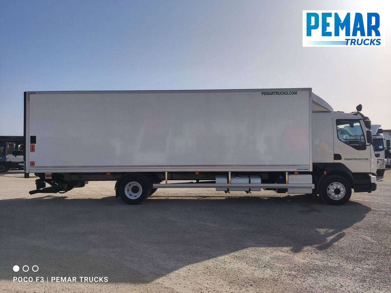 VOLVO FL 210 CAJA CERRADA 12T EURO 6 - Грузовик с закрытым кузовом: фото 4 VOLVO FL 210 CAJA CERRADA 12T EURO 6 - Грузовик с закрытым кузовом: фото 4
