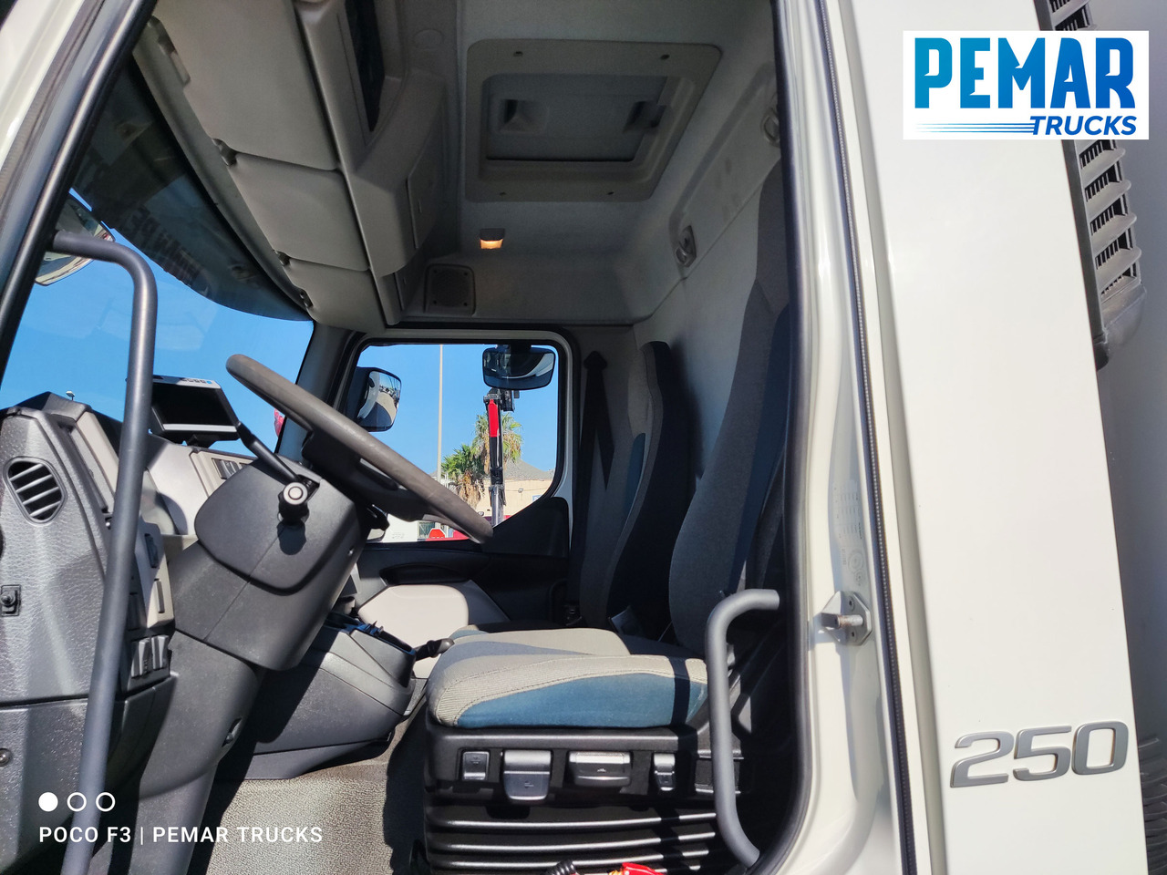 Рефрижератор VOLVO FL 250 FRIGORIFICO 12T EURO 6: фото 21