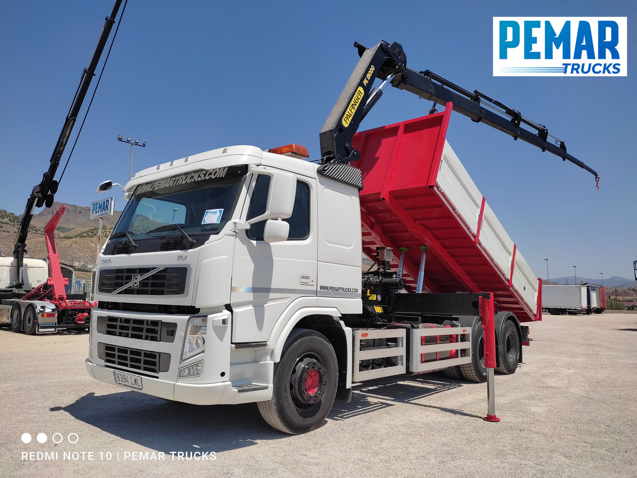 VOLVO FM 440 6X4 GRUA BASCULANTE - Самосвал, Автоманипулятор: фото 1 VOLVO FM 440 6X4 GRUA BASCULANTE - Самосвал, Автоманипулятор: фото 1