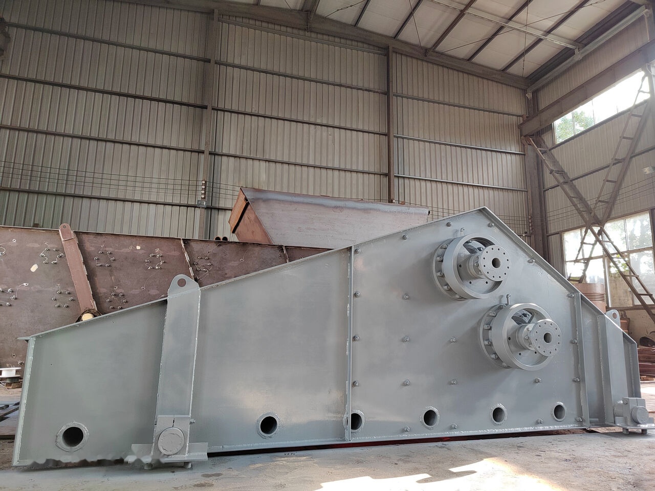 Kinglink High Frequency Sand Dewatering Screen - Дробилка: фото 2 Kinglink High Frequency Sand Dewatering Screen - Дробилка: фото 2