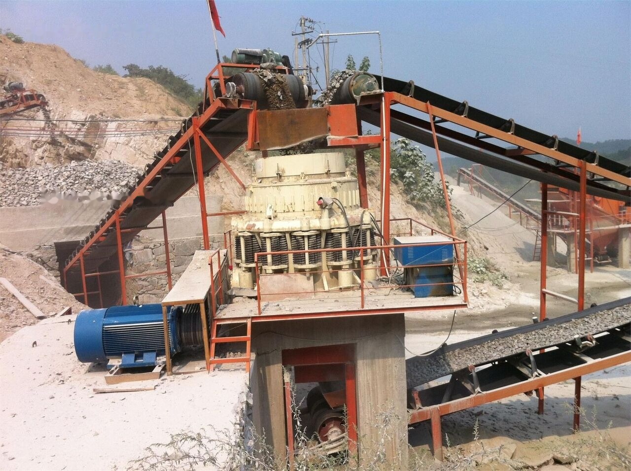 New SIMON 3 FT Salt Crusher - Конусная дробилка: фото 2 New SIMON 3 FT Salt Crusher - Конусная дробилка: фото 2