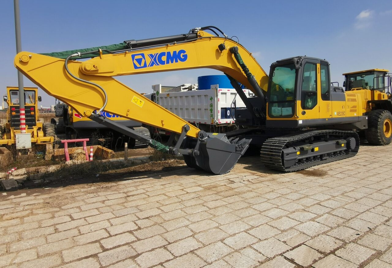 XCMG XE235C - Гусеничный экскаватор: фото 3 XCMG XE235C - Гусеничный экскаватор: фото 3