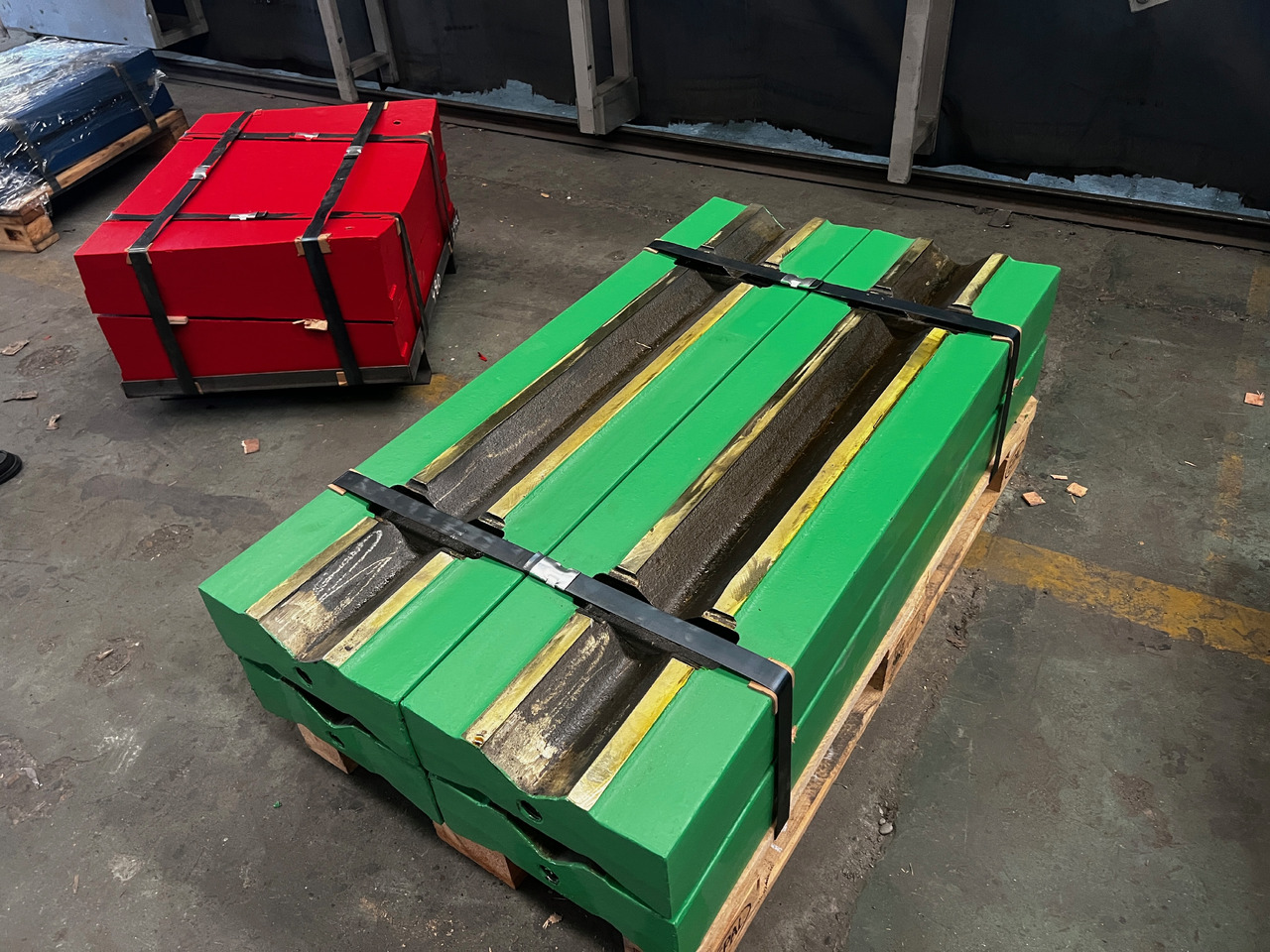 Blow Bar for Metso NP1110, NP1213, NP1315, NP1415, NP1520 - Запчасти для Ударных дробилок: фото 3 Blow Bar for Metso NP1110, NP1213, NP1315, NP1415, NP1520 - Запчасти для Ударных дробилок: фото 3