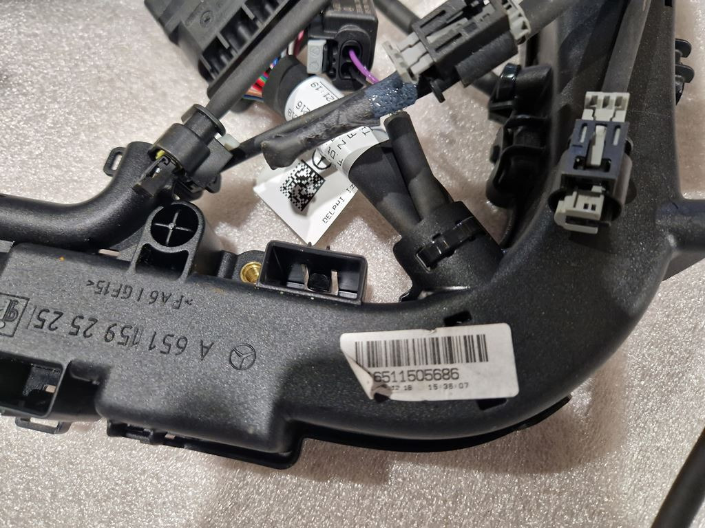 MERCEDES-BENZ SPRINTER  OM 651 - A 651 159 2525 - Кабели/ Провода для Грузовиков: фото 3 MERCEDES-BENZ SPRINTER  OM 651 - A 651 159 2525 - Кабели/ Провода для Грузовиков: фото 3