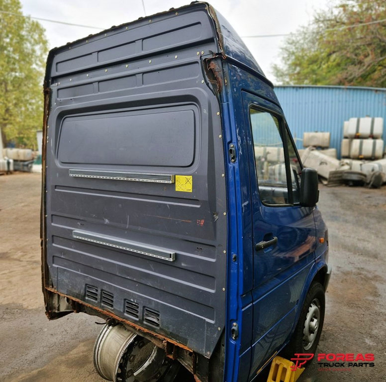 MERCEDES SPRINTER OM601 - Кабина для Коммерческих автомобилей: фото 4 MERCEDES SPRINTER OM601 - Кабина для Коммерческих автомобилей: фото 4
