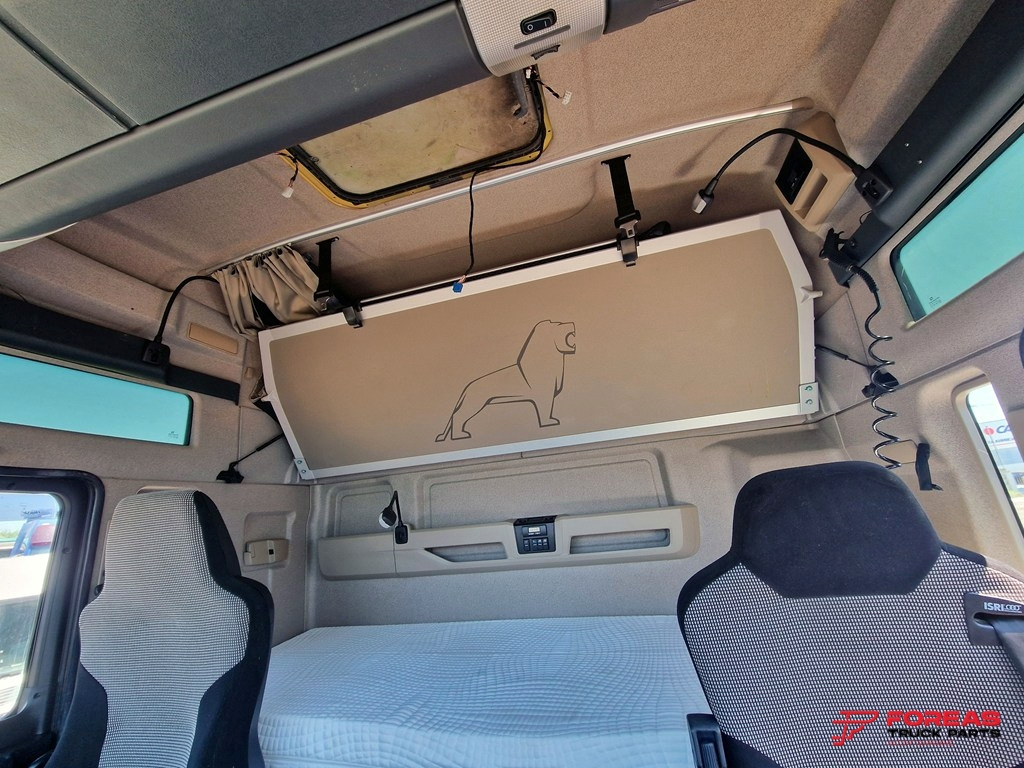 Тягач MAN TGX 26.500 6X2 EURO 6C – FOR SPARE PARTS: фото 29