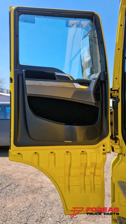 Тягач MAN TGX 26.500 6X2 EURO 6C – FOR SPARE PARTS: фото 14