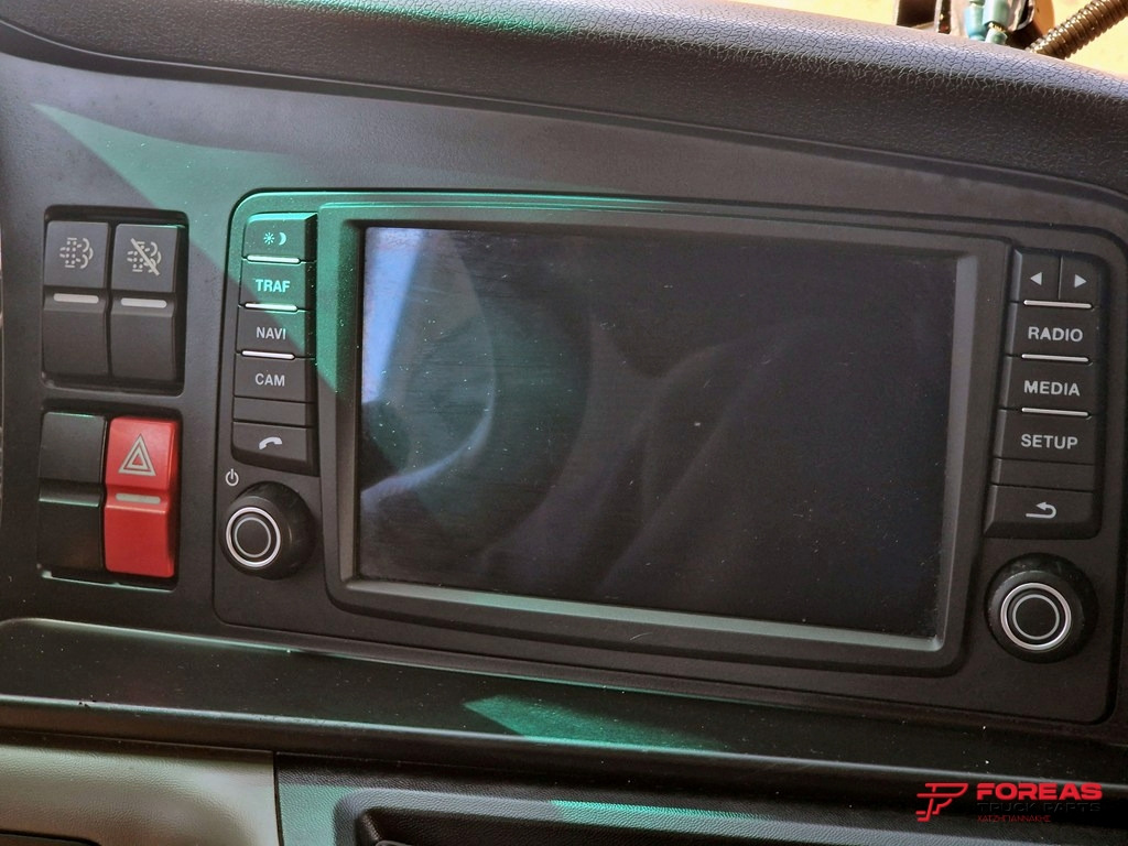 Тягач MAN TGX 26.500 6X2 EURO 6C – FOR SPARE PARTS: фото 22