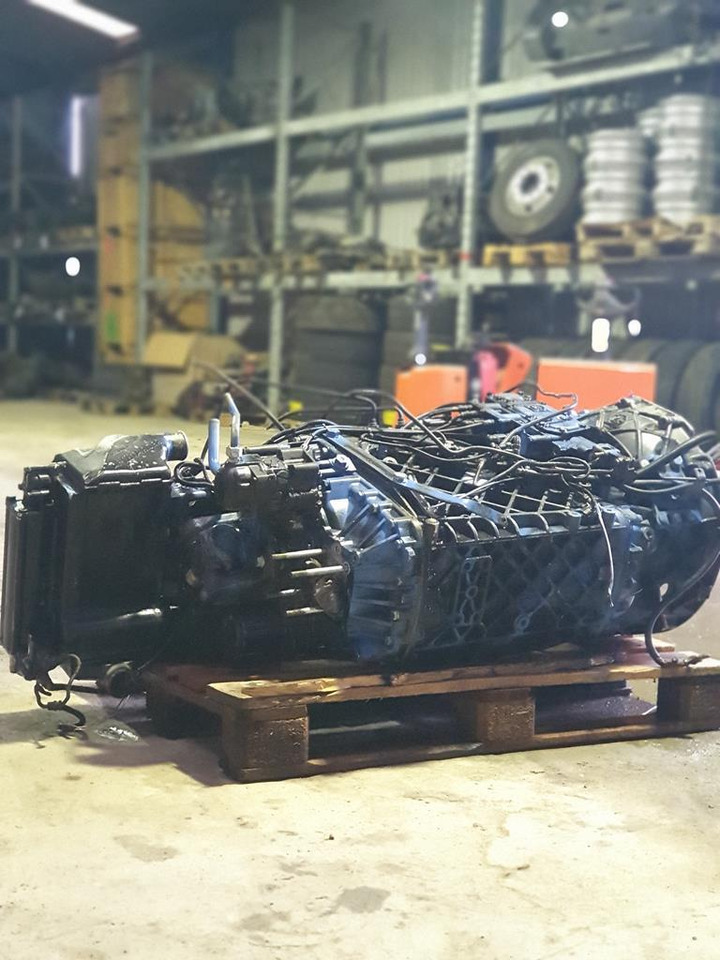 ZF FOR MAN TGA - WITH INTARDER - Коробка передач для Грузовиков: фото 3 ZF FOR MAN TGA - WITH INTARDER - Коробка передач для Грузовиков: фото 3