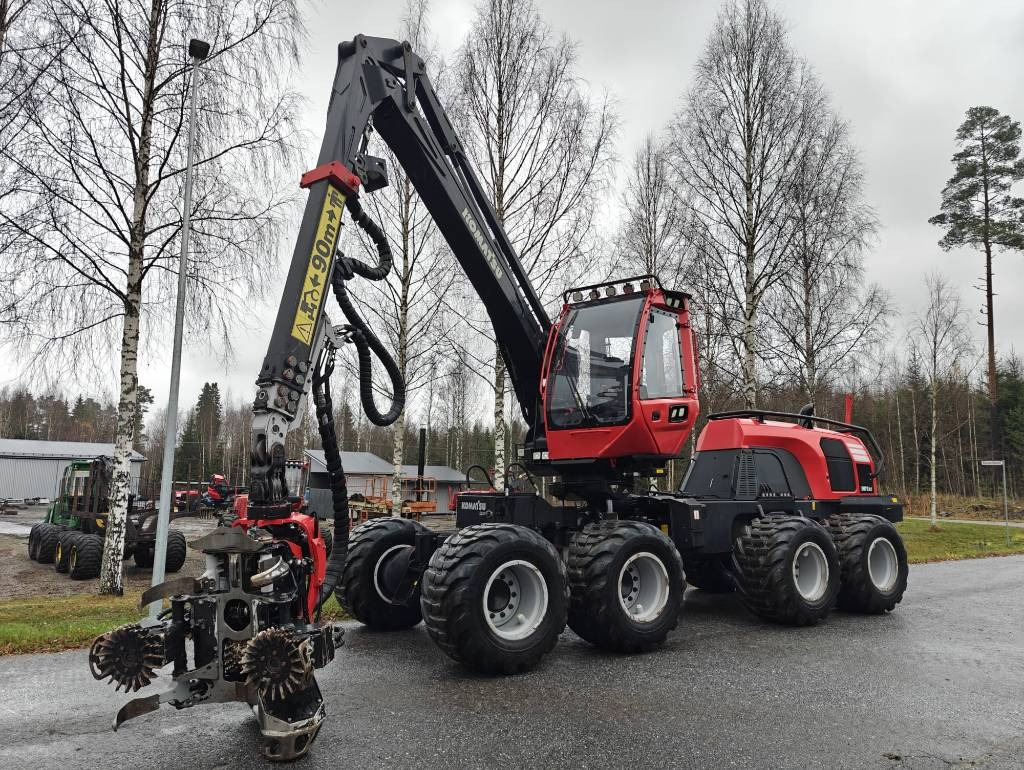 Komatsu 901 XC - Харвестер: фото 1 Komatsu 901 XC - Харвестер: фото 1