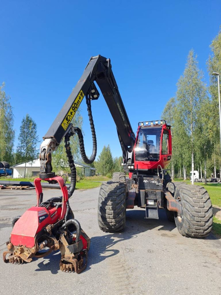 Komatsu 951 - Харвестер: фото 1 Komatsu 951 - Харвестер: фото 1