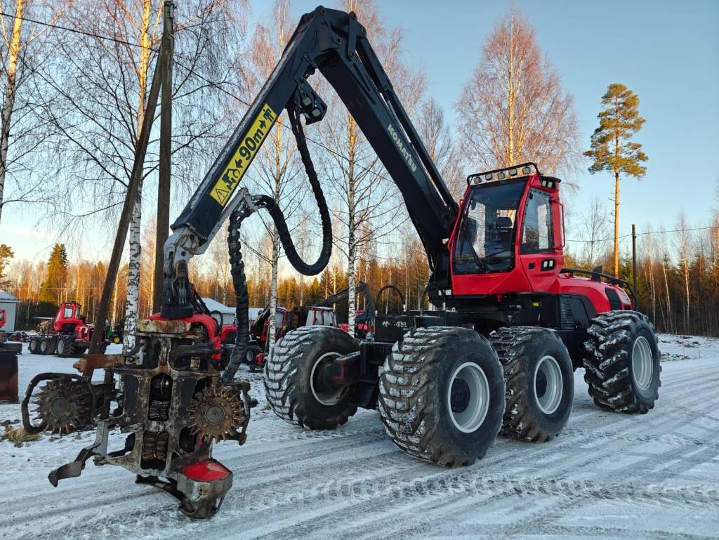 Komatsu 951 - Харвестер: фото 1 Komatsu 951 - Харвестер: фото 1