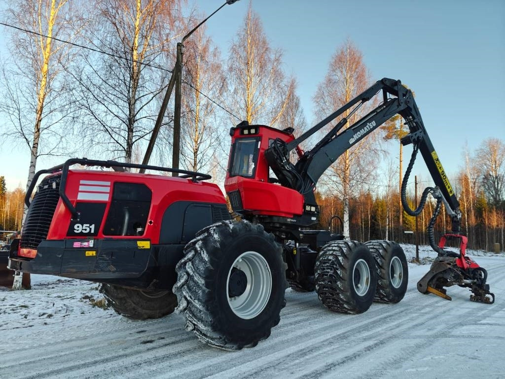 Komatsu 951 - Харвестер: фото 5 Komatsu 951 - Харвестер: фото 5