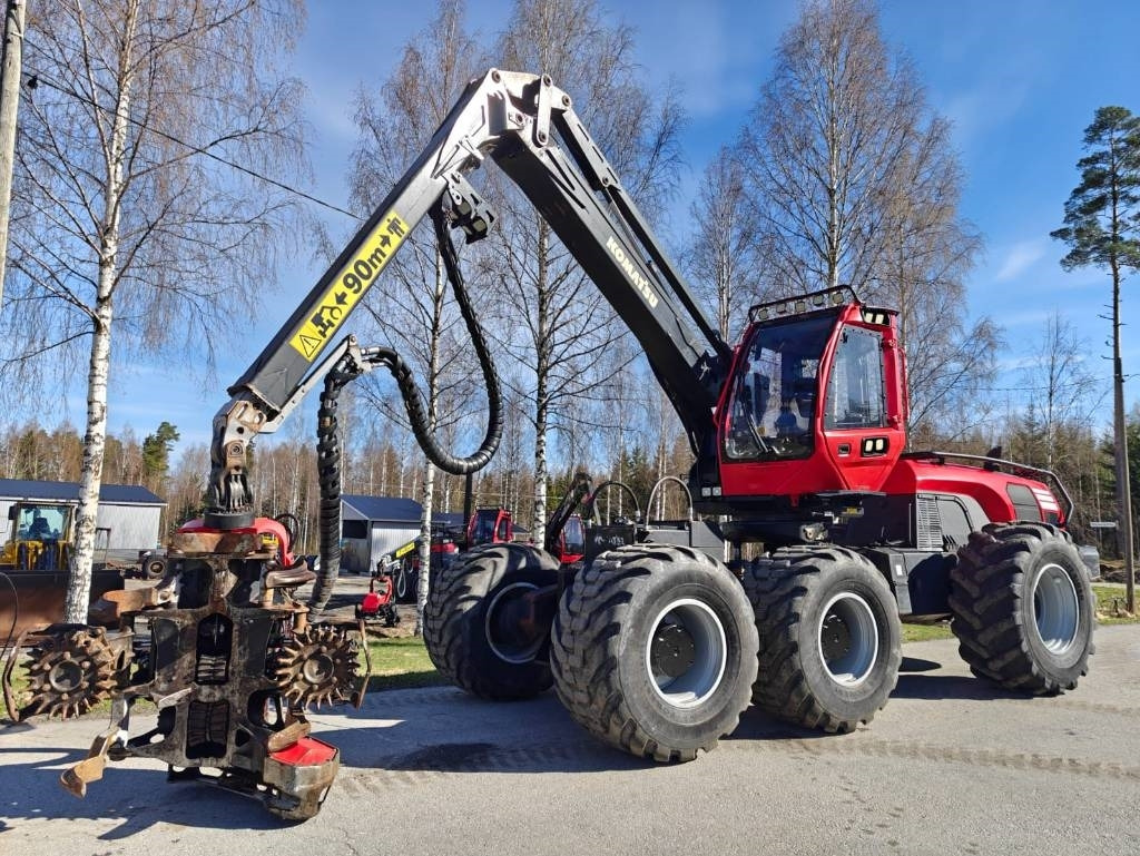 Komatsu 951 - Харвестер: фото 1 Komatsu 951 - Харвестер: фото 1