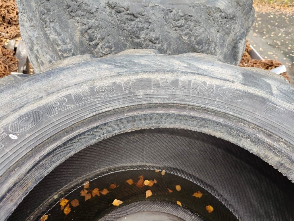 Nokian 800/40-26,5 - Шина для Лесозаготовительной техники: фото 4 Nokian 800/40-26,5 - Шина для Лесозаготовительной техники: фото 4