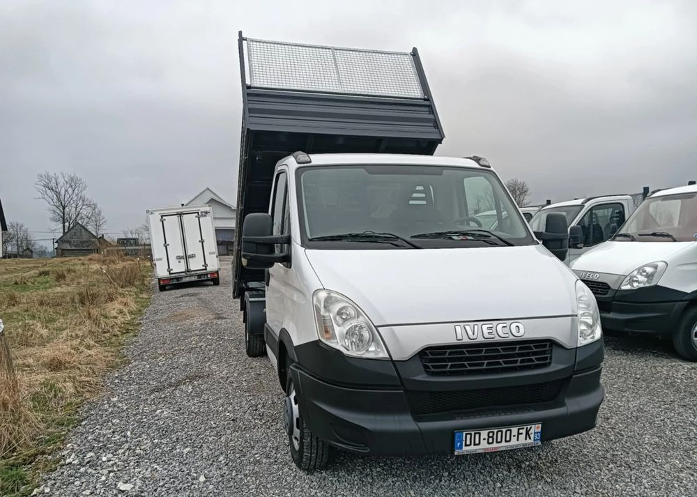 Iveco 35C13, 35C12, 35C15 - Малотоннажный самосвал: фото 5 Iveco 35C13, 35C12, 35C15 - Малотоннажный самосвал: фото 5