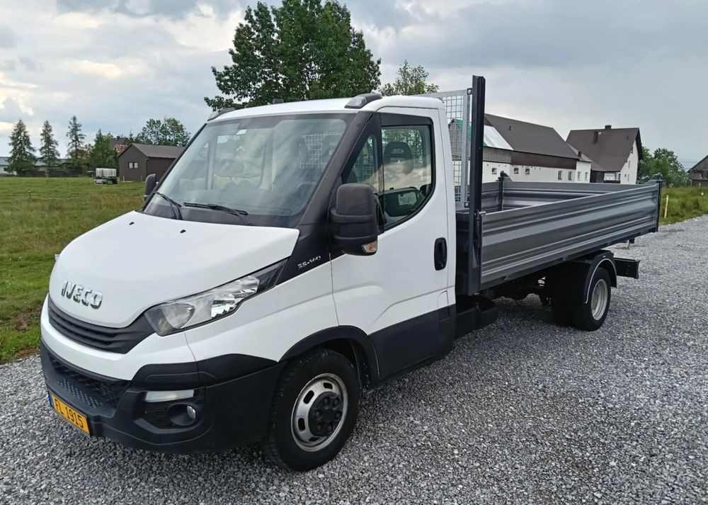 Iveco 35C14,35C13,35C12,35C15 - Малотоннажный самосвал: фото 3 Iveco 35C14,35C13,35C12,35C15 - Малотоннажный самосвал: фото 3