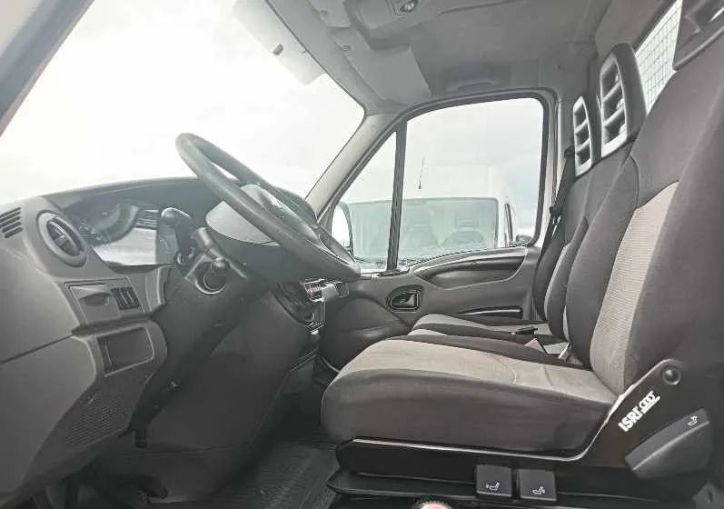 Малотоннажный самосвал Iveco DAILY 35C13, 35C12, 35C15: фото 16 Малотоннажный самосвал Iveco DAILY 35C13, 35C12, 35C15: фото 16