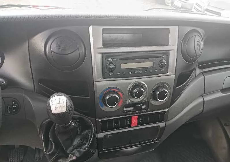 Малотоннажный самосвал Iveco DAILY 35C13, 35C12, 35C15: фото 8 Малотоннажный самосвал Iveco DAILY 35C13, 35C12, 35C15: фото 8