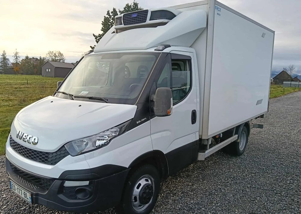 Iveco DAILY 35C15,35C14,35C13,35C12 - Фургон-рефрижератор: фото 2 Iveco DAILY 35C15,35C14,35C13,35C12 - Фургон-рефрижератор: фото 2