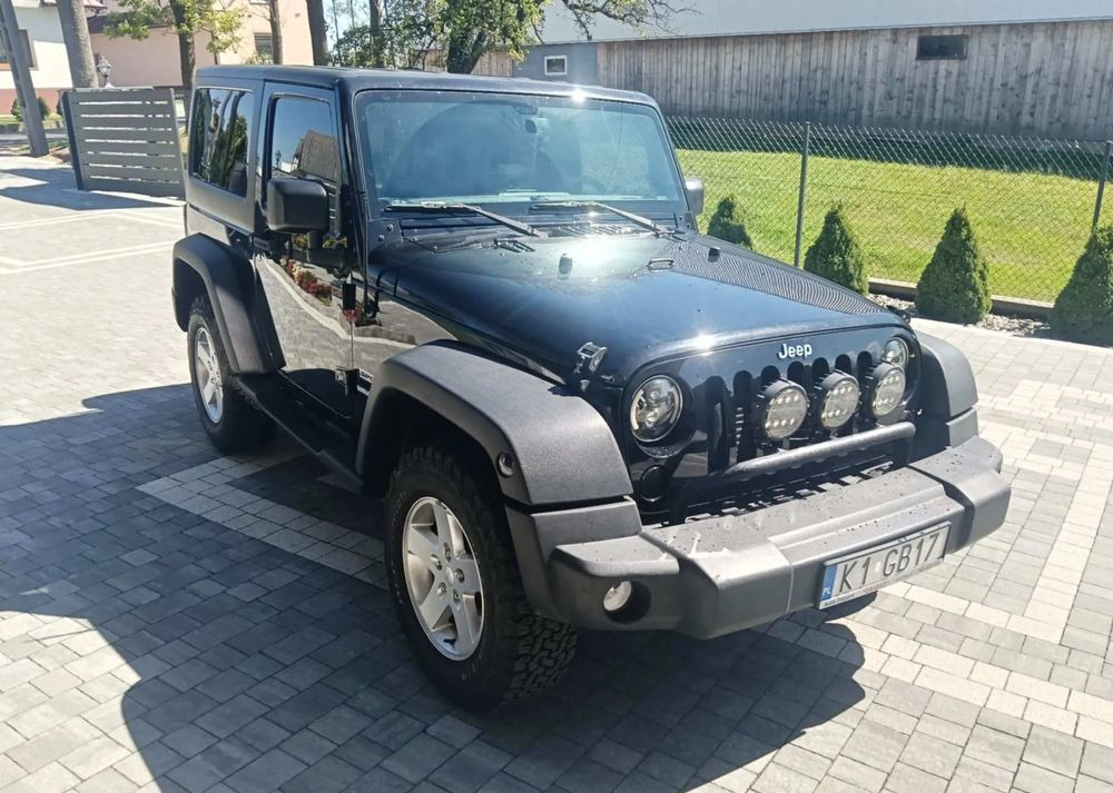 Jeep Wrangler 2.8 CRD Sport - Внедорожник: фото 2 Jeep Wrangler 2.8 CRD Sport - Внедорожник: фото 2