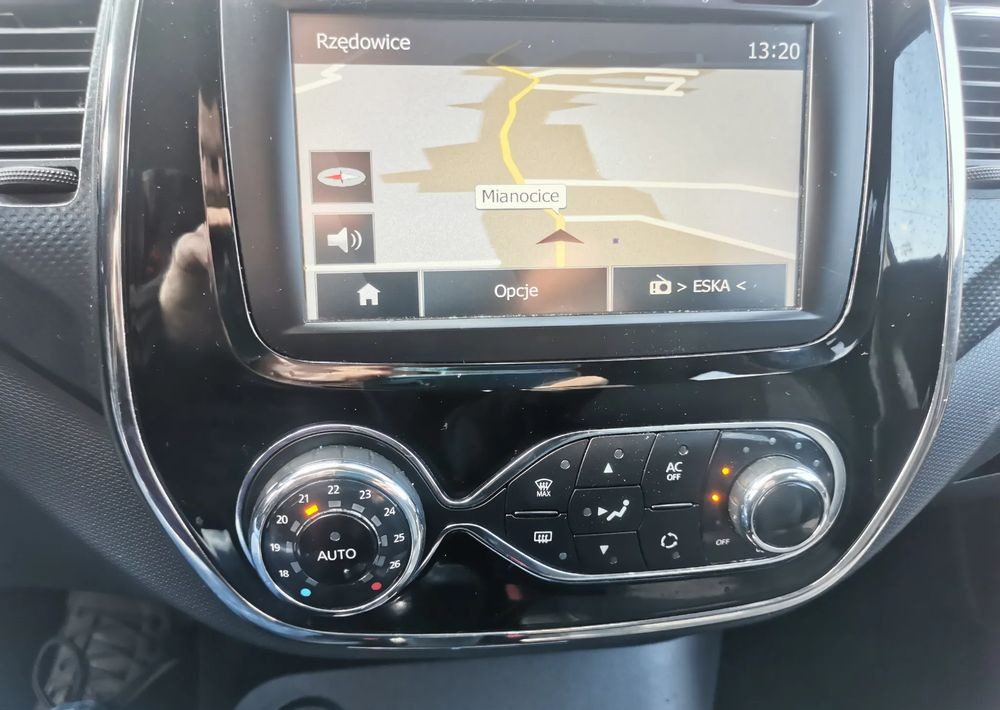 Внедорожник Renault Captur 0.9 Energy TCe Intens: фото 13 Внедорожник Renault Captur 0.9 Energy TCe Intens: фото 13